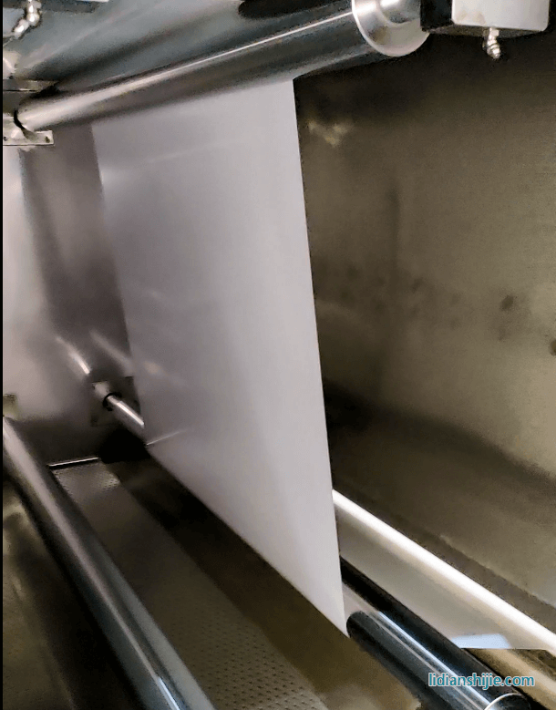 雙面隔膜涂布機(jī)