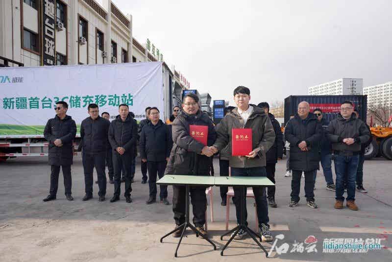 新疆綠礦新能碳科技公司與新疆萬驛通新能源有限公司、新疆雙百供應(yīng)鏈管理有限公司簽訂供應(yīng)150臺49噸級耐寒電動重卡的協(xié)議