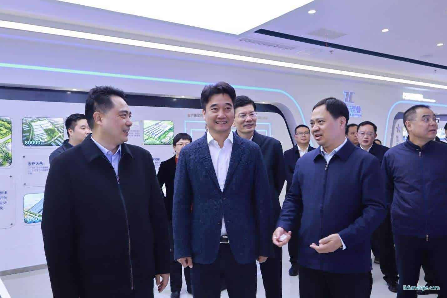 撫州市委書記魏曉奎率黨政代表團(tuán)赴志存鋰業(yè)集團(tuán)考察調(diào)研