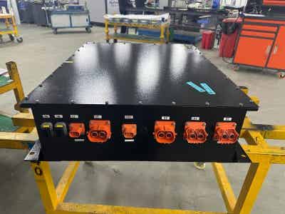 科易低速無人車鋰電池 76.8V 230Ah無人智能物流快遞配送車鋰電池圖3