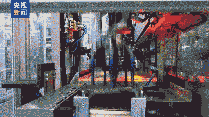 國(guó)內(nèi)首條全固態(tài)電池產(chǎn)線建成