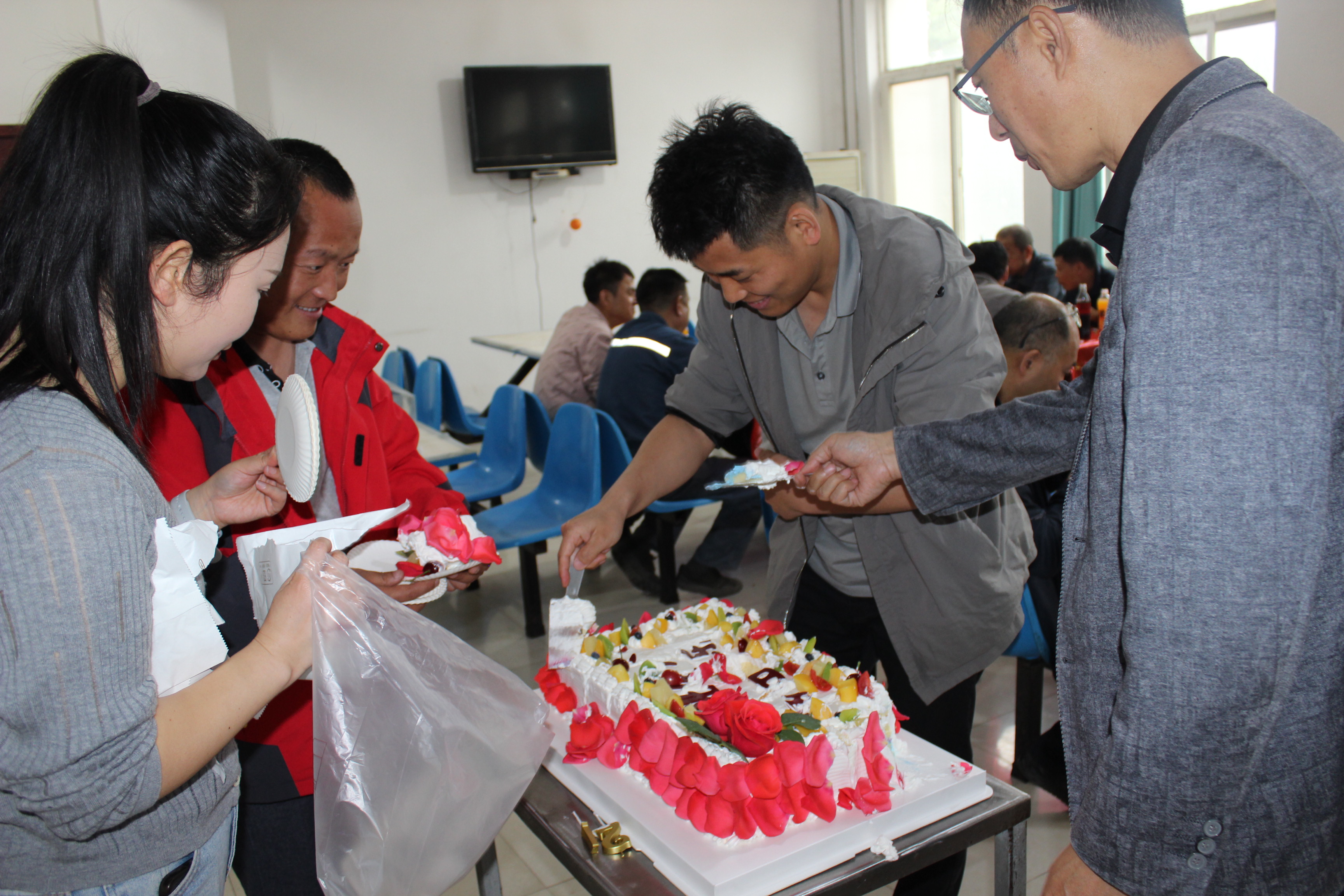 咸陽華光窯爐設備有限公司21周年慶典