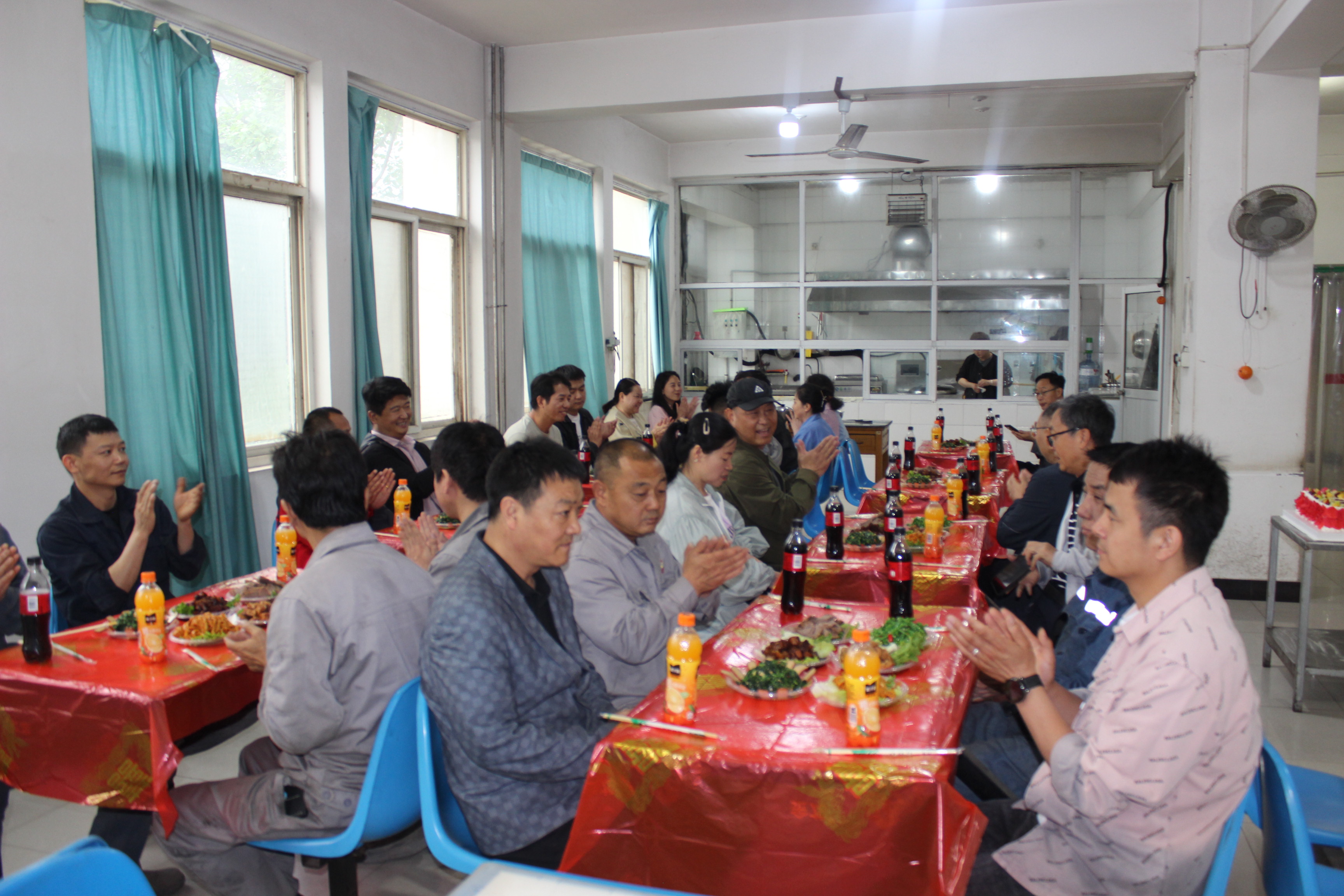 咸陽華光窯爐設備有限公司21周年慶典